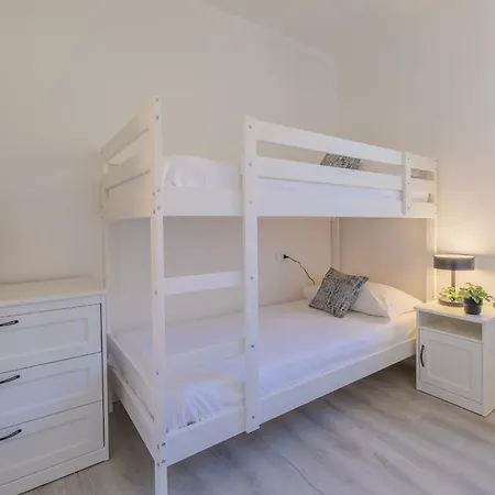 Apartamento Echoes Of The